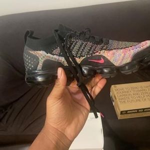 Nike Air Vapormax Flyknit 2 9.5